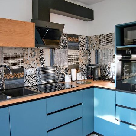 Stunning New Apartment In Centre Of Buzet Luaran gambar